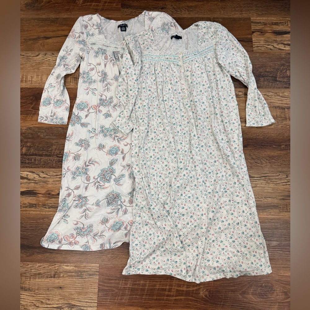 Earth Angels Floral Nightgowns Medium Vintage Style Modest with Buttons